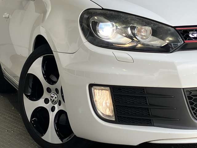 2011 Volkswagen Golf – thumbnail 4