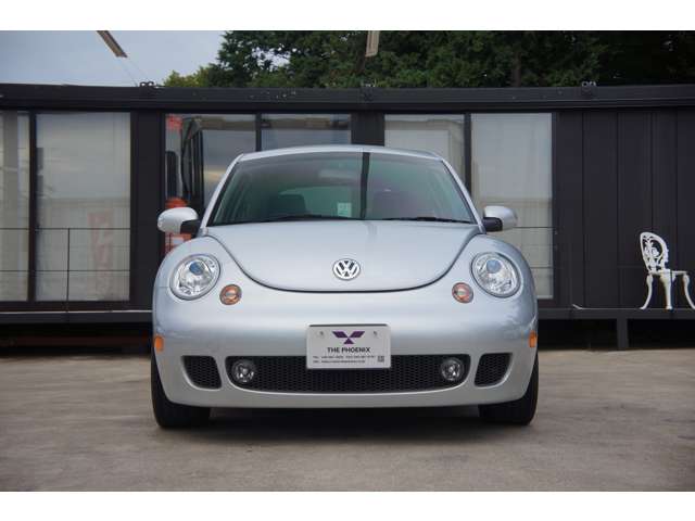 2005 Volkswagen New Beetle – thumbnail 2