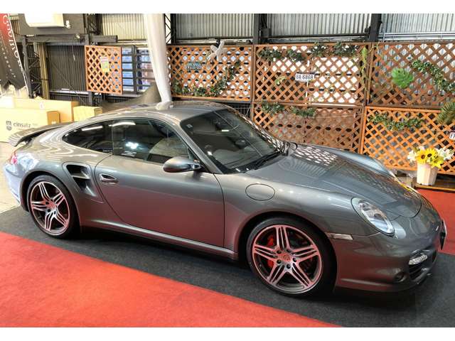 2009 Porsche 911 – thumbnail 3