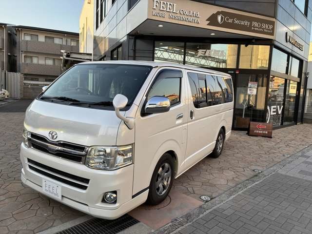 2010 Toyota Hiace