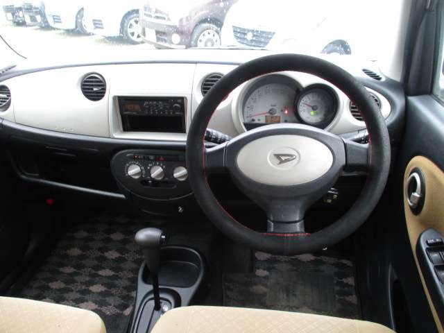2006 Daihatsu Mira Gino – thumbnail 3