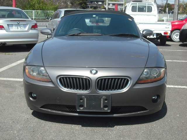 2004 BMW Z4 – thumbnail 2