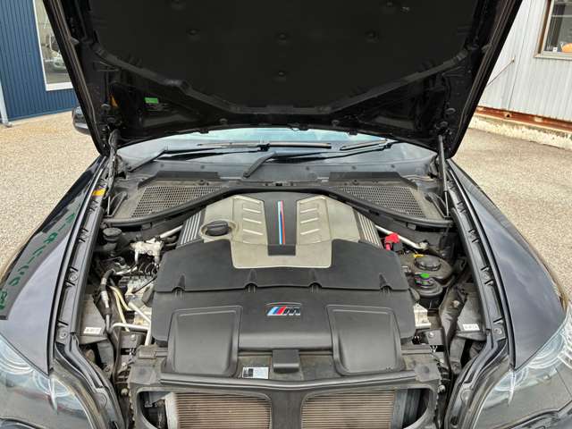 2011 BMW X6 – thumbnail 2