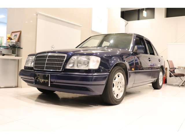 1995 Mercedes-Benz E-Class – thumbnail 2
