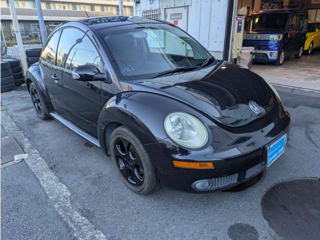 2007 Volkswagen New Beetle – thumbnail 4