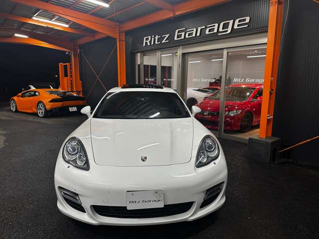 2011 Porsche Panamera – thumbnail 4