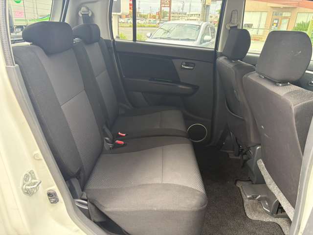 2010 Suzuki Wagon R – thumbnail 4
