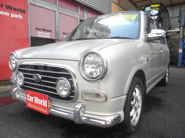 2002 Daihatsu Mira Gino