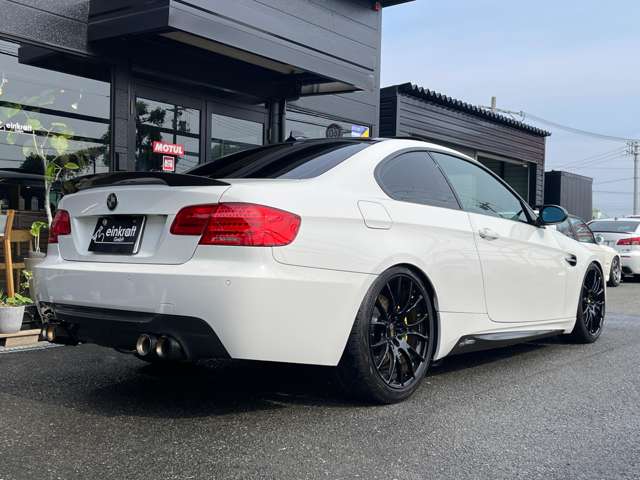 2009 BMW 3 Series Coupe – thumbnail 3