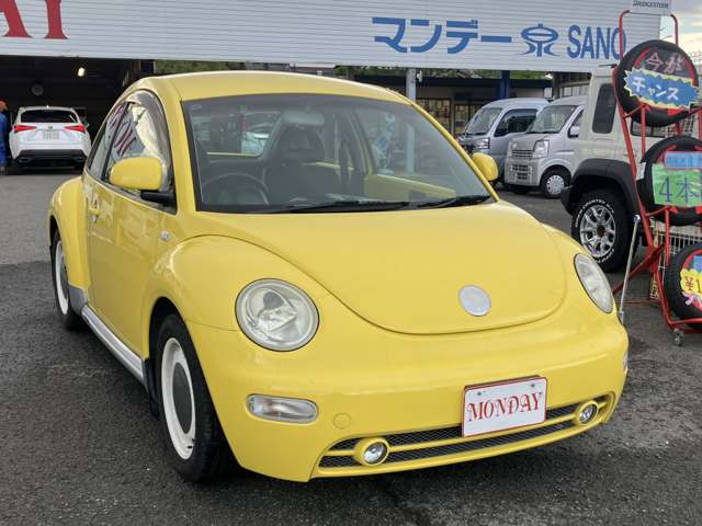 2002 Volkswagen New Beetle – thumbnail 3