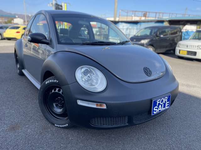 2006 Volkswagen New Beetle – thumbnail 2