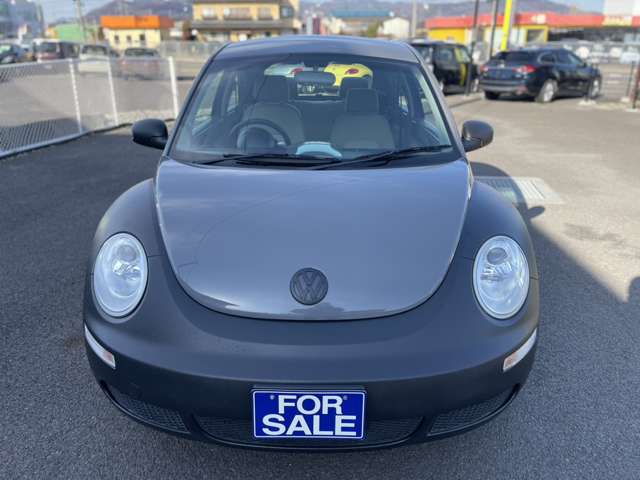 2006 Volkswagen New Beetle – thumbnail 3