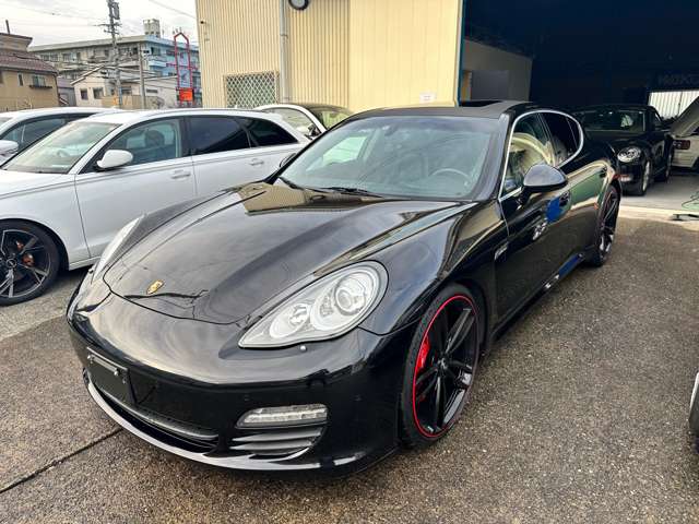 2010 Porsche Panamera – thumbnail 2