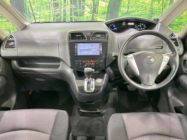 2011 Nissan Serena – thumbnail 2