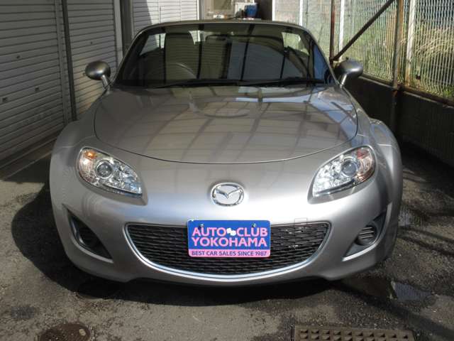 2011 Mazda Roadster – thumbnail 4