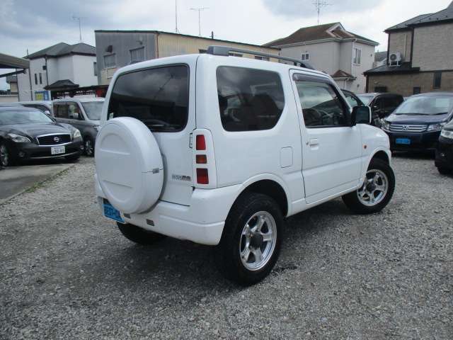 2007 Mazda AZ-Offroad – thumbnail 2
