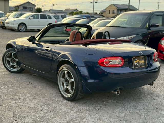 2007 Mazda Roadster – thumbnail 2