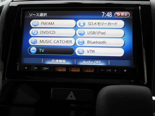 2011 Nissan Roox – thumbnail 3