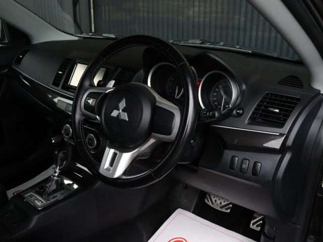 2009 Mitsubishi Lancer Evolution – thumbnail 3