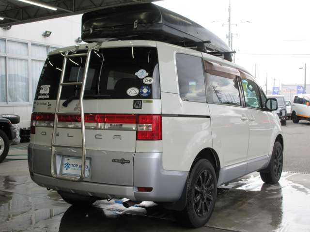2011 Mitsubishi Delica D:5 – thumbnail 4
