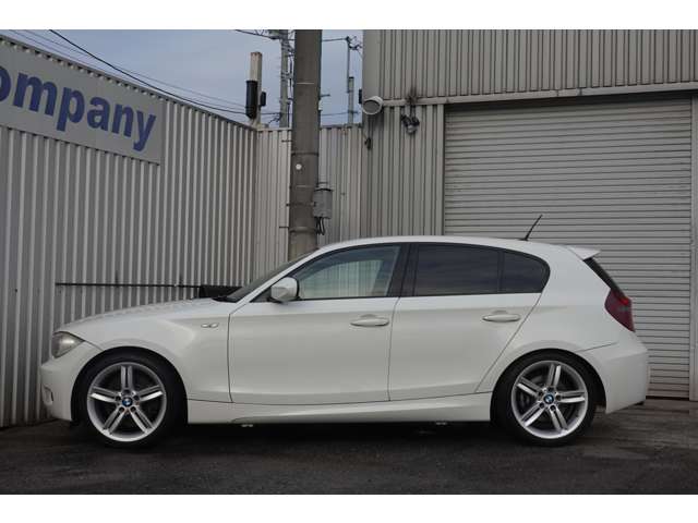 2011 BMW 1 Series – thumbnail 4