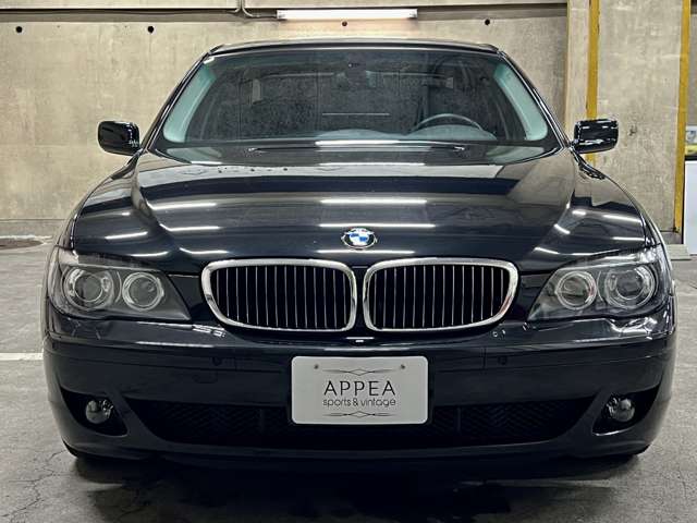 2007 BMW 7 Series – thumbnail 2