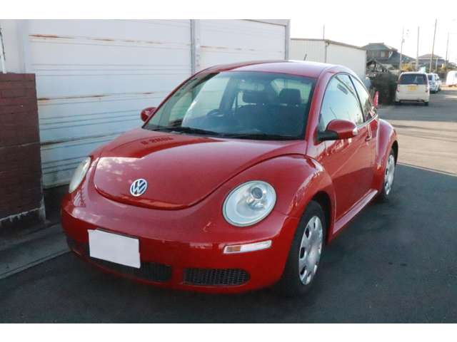 2008 Volkswagen New Beetle – thumbnail 4