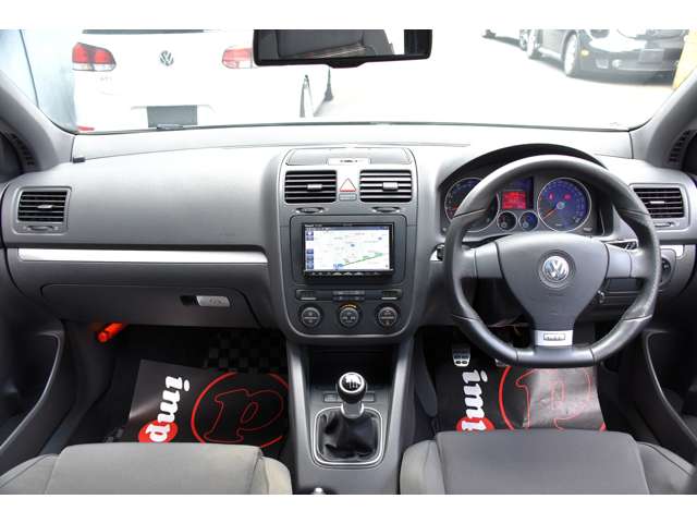 2008 Volkswagen Golf – thumbnail 3