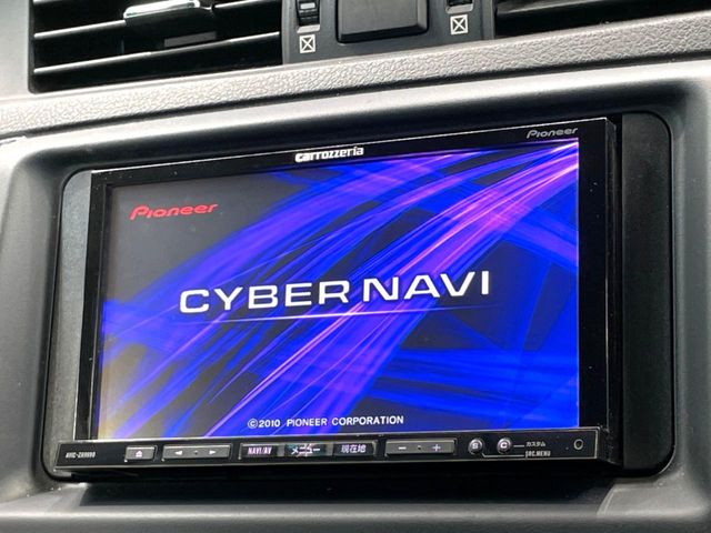 2010 Toyota Mark X – thumbnail 3
