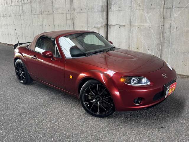 2005 Mazda Roadster – thumbnail 2