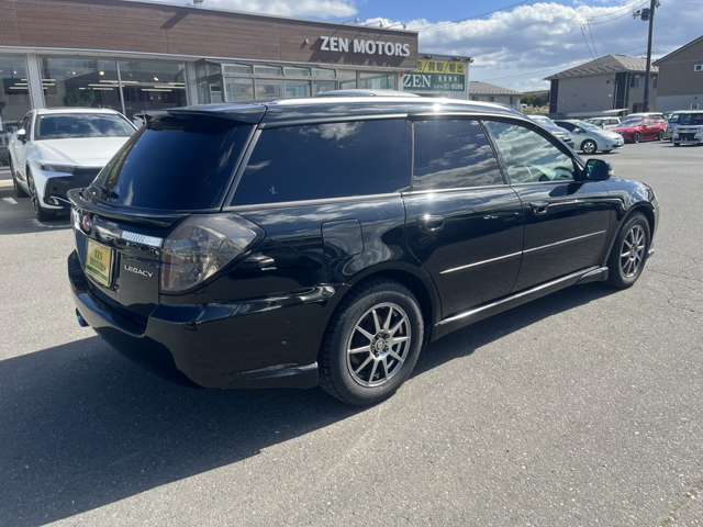 2009 Subaru Legacy Touring Wagon – thumbnail 4