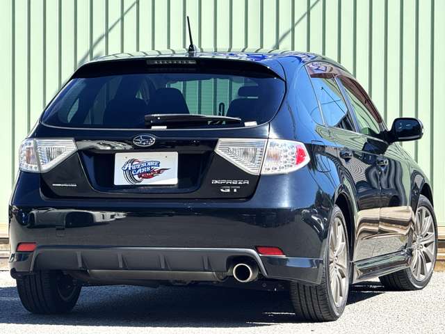 2011 Subaru Impreza Hatchback – thumbnail 4