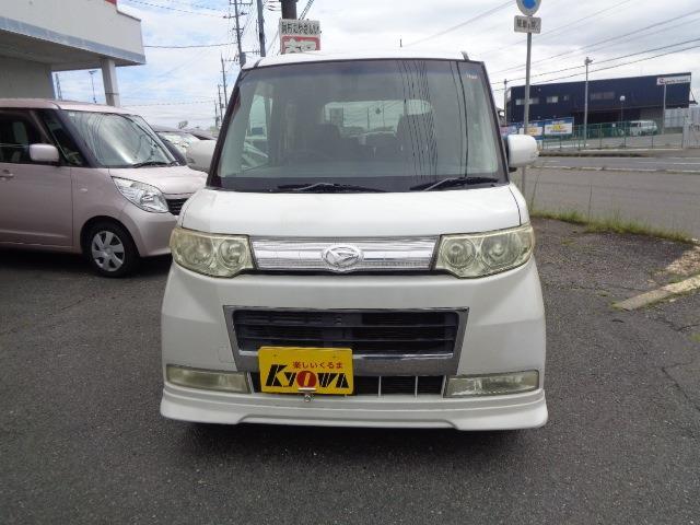 2010 Daihatsu Tanto – thumbnail 2