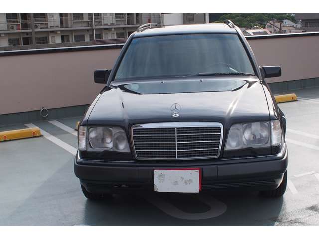 1995 Mercedes-Benz E-Class Wagon – thumbnail 2