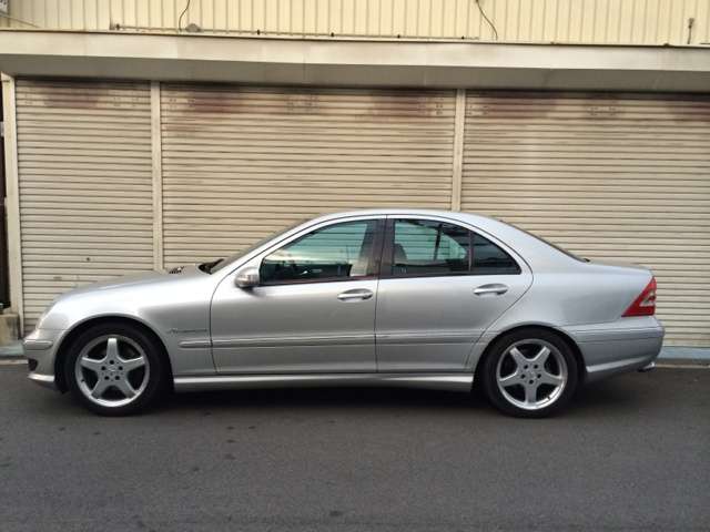 2002 Mercedes-Benz C-Class – thumbnail 4