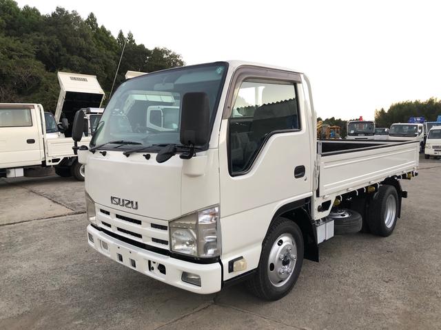 2010 Isuzu Elf – thumbnail 2
