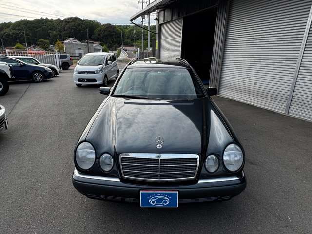 1998 Mercedes-Benz E-Class Wagon – thumbnail 2