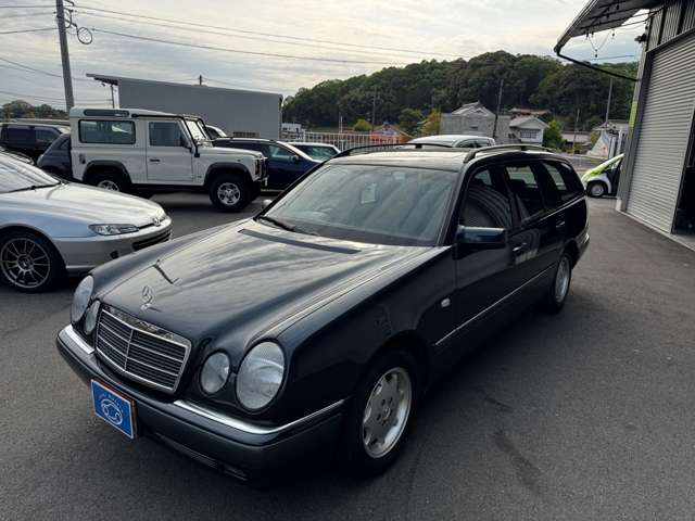 1998 Mercedes-Benz E-Class Wagon – thumbnail 3