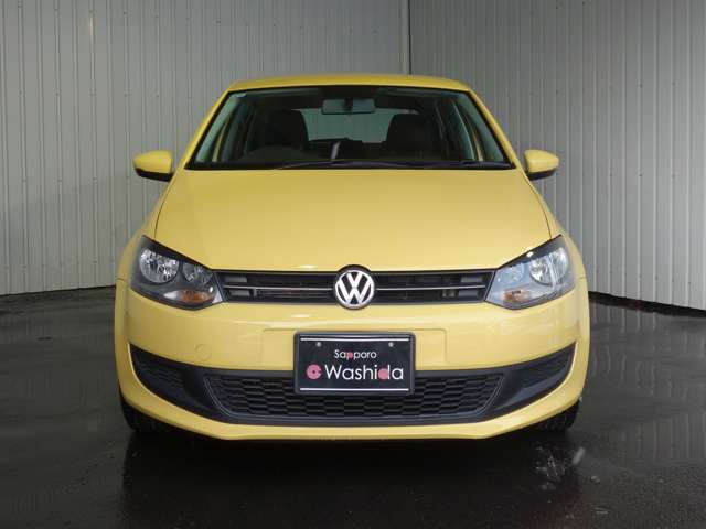 2010 Volkswagen Polo – thumbnail 2