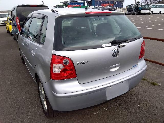 2004 Volkswagen Polo – thumbnail 2