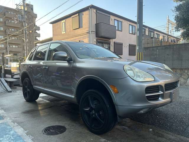 2006 Porsche Cayenne – thumbnail 3
