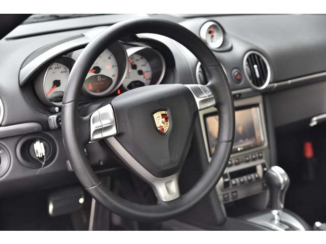 2005 Porsche Cayman – thumbnail 3