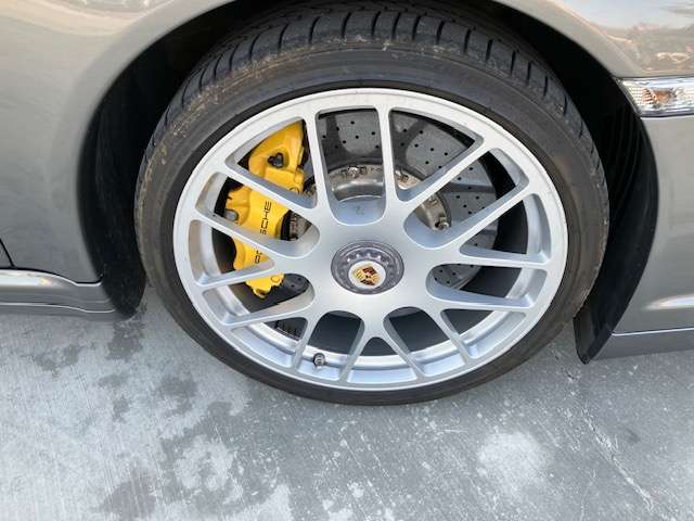 2010 Porsche 911 – thumbnail 4