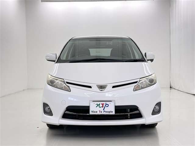 2011 Toyota Estima – thumbnail 4