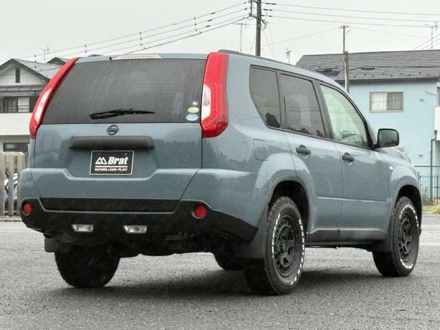 2011 Nissan X-Trail – thumbnail 4