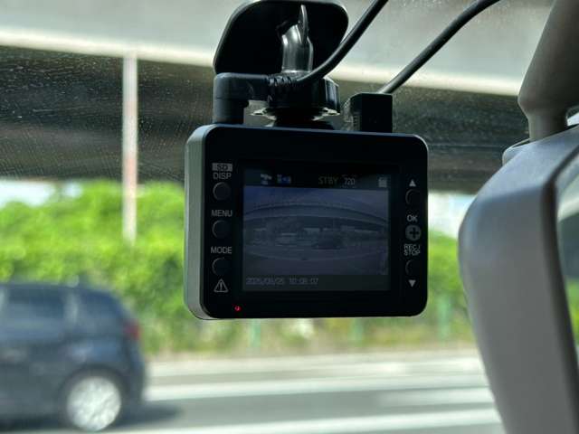 2004 Suzuki Kei – thumbnail 4