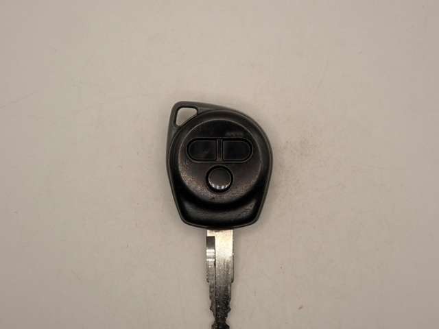 2011 Suzuki Every Wagon – thumbnail 4