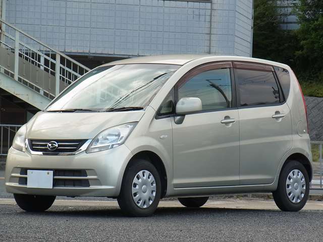 2010 Daihatsu Move – thumbnail 4