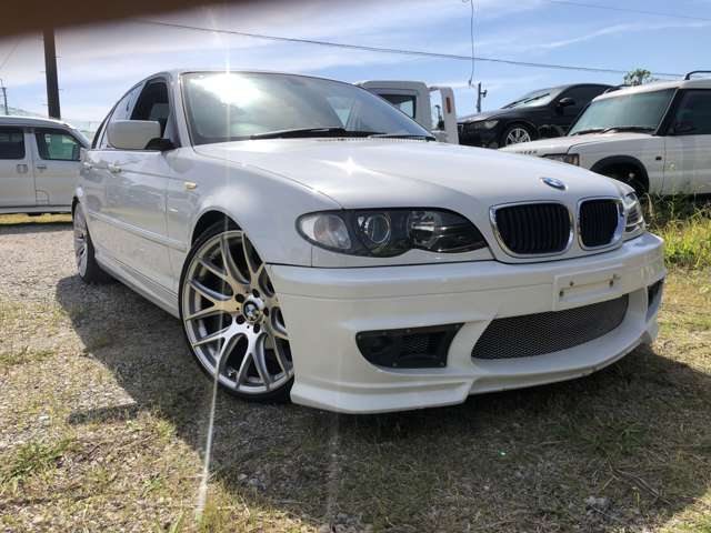 2004 BMW 3 Series – thumbnail 3
