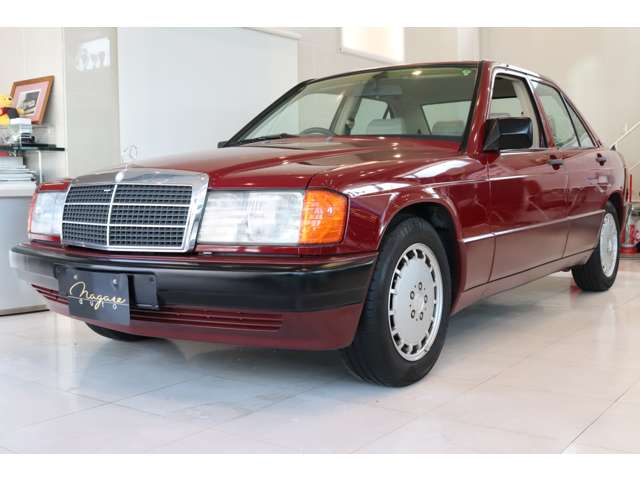 1989 Mercedes-Benz 190-Class – thumbnail 2